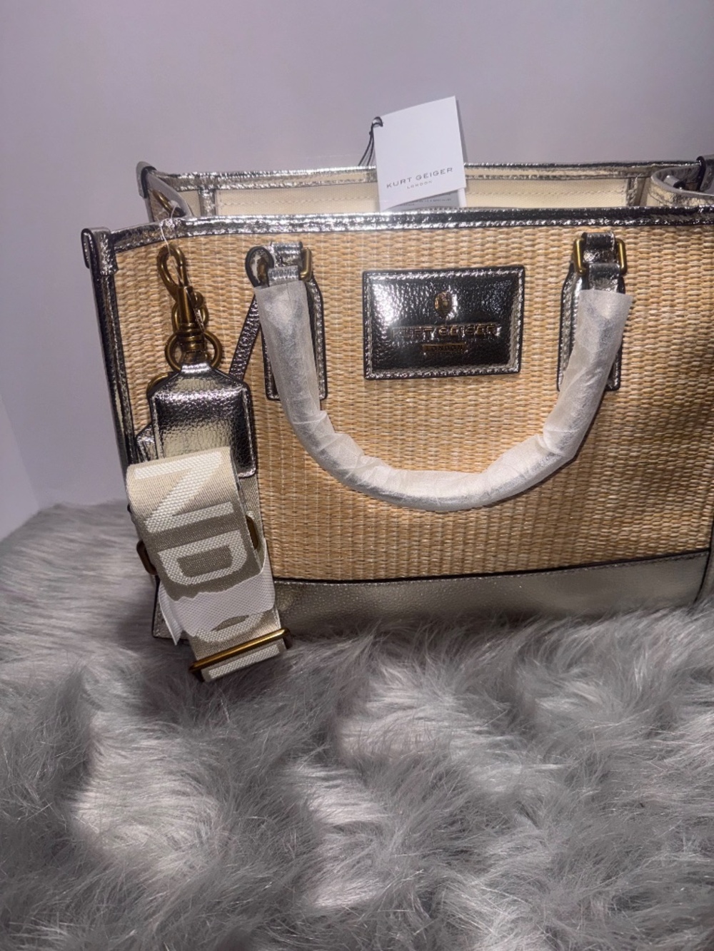Kurt Geiger Chiswick Raffia Tote~NWT - Picture 3 of 8